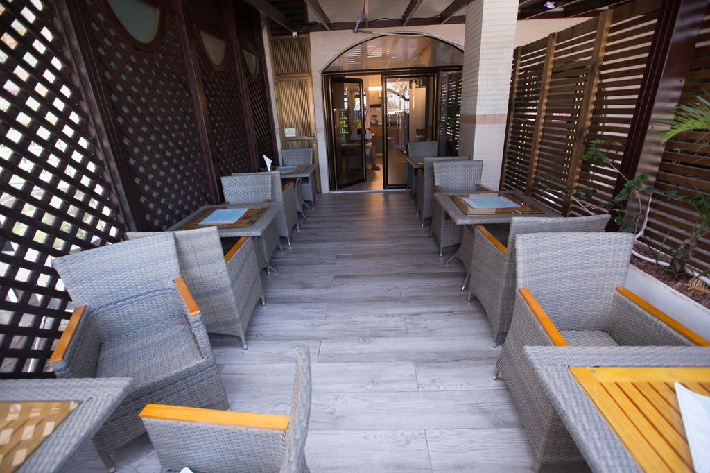 Spat Beach Bat Yam Exterior foto